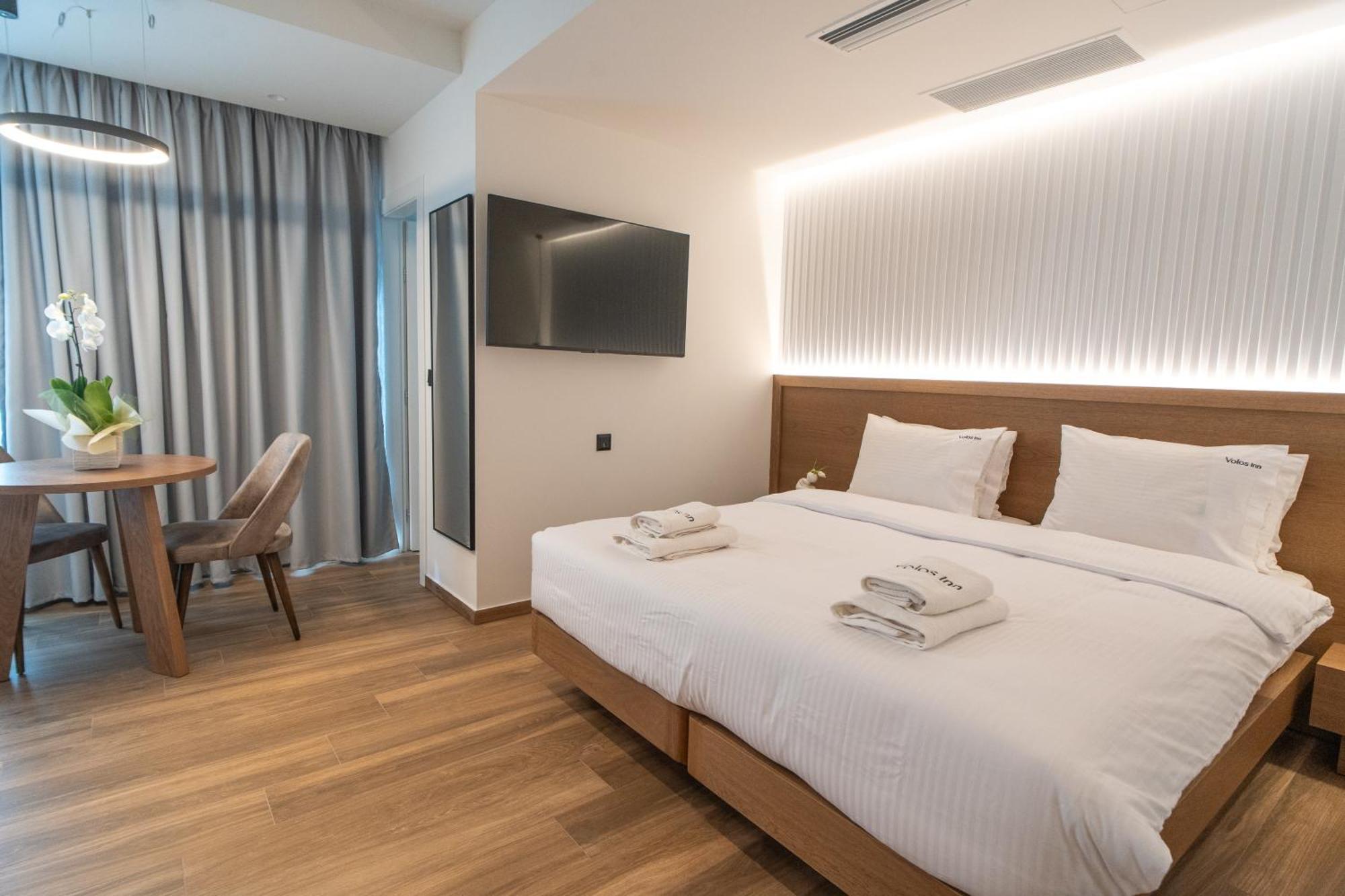 Volos Inn Hotel Esterno foto